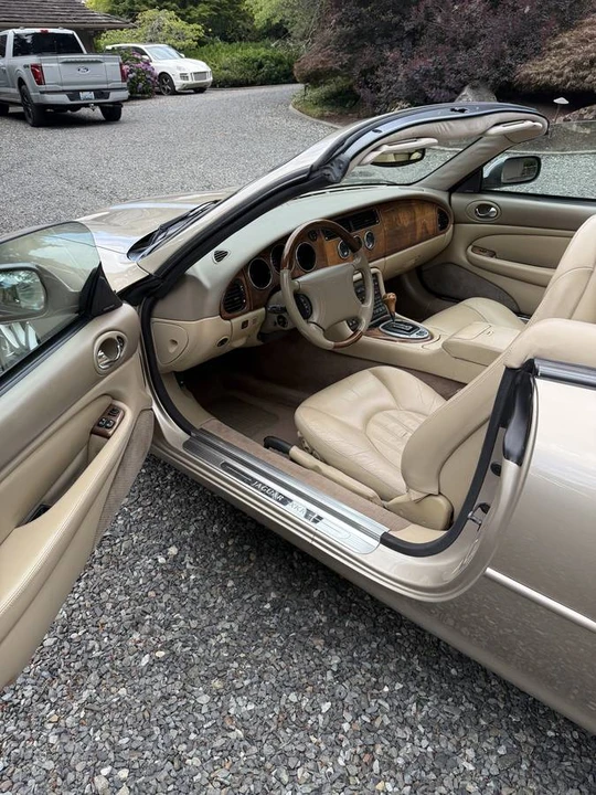 2000 Jaguar X100 XKR - Image 8 of 24