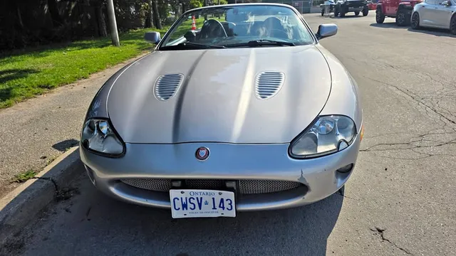 2000 Jaguar XKR