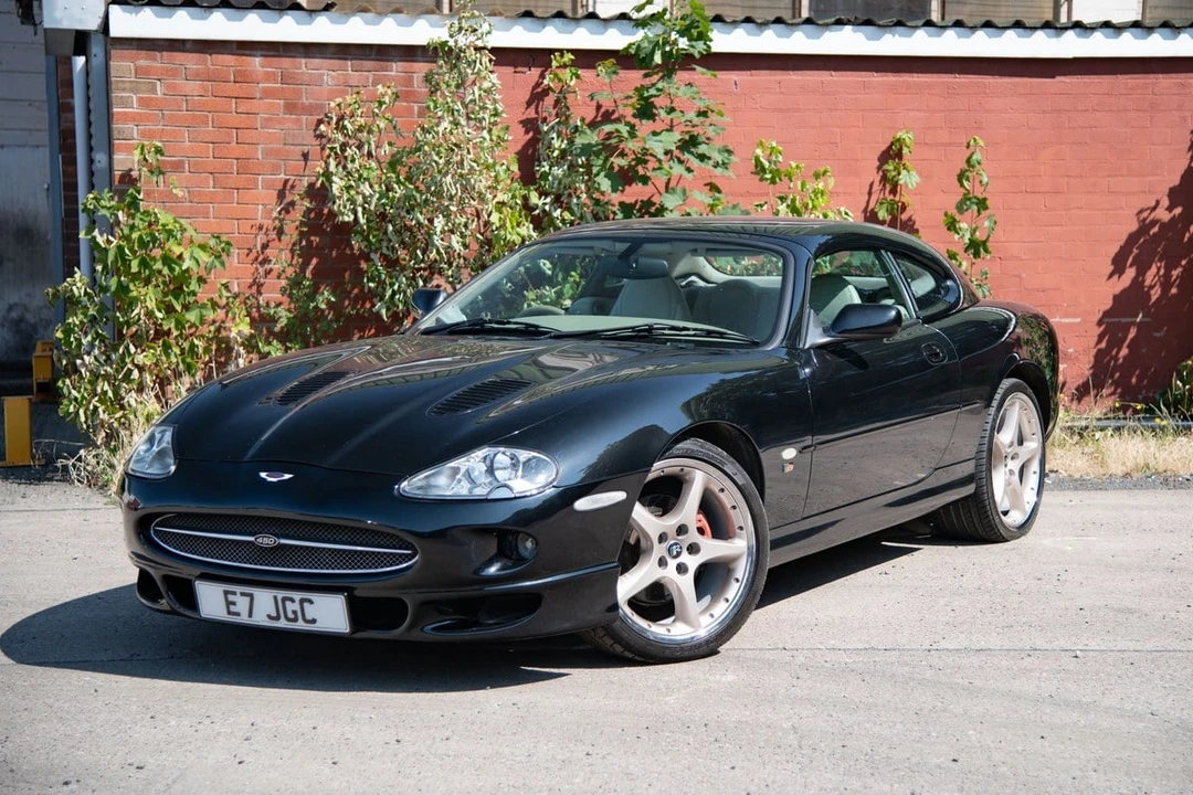 2000 Jaguar X100 XKR - Image 3 of 30