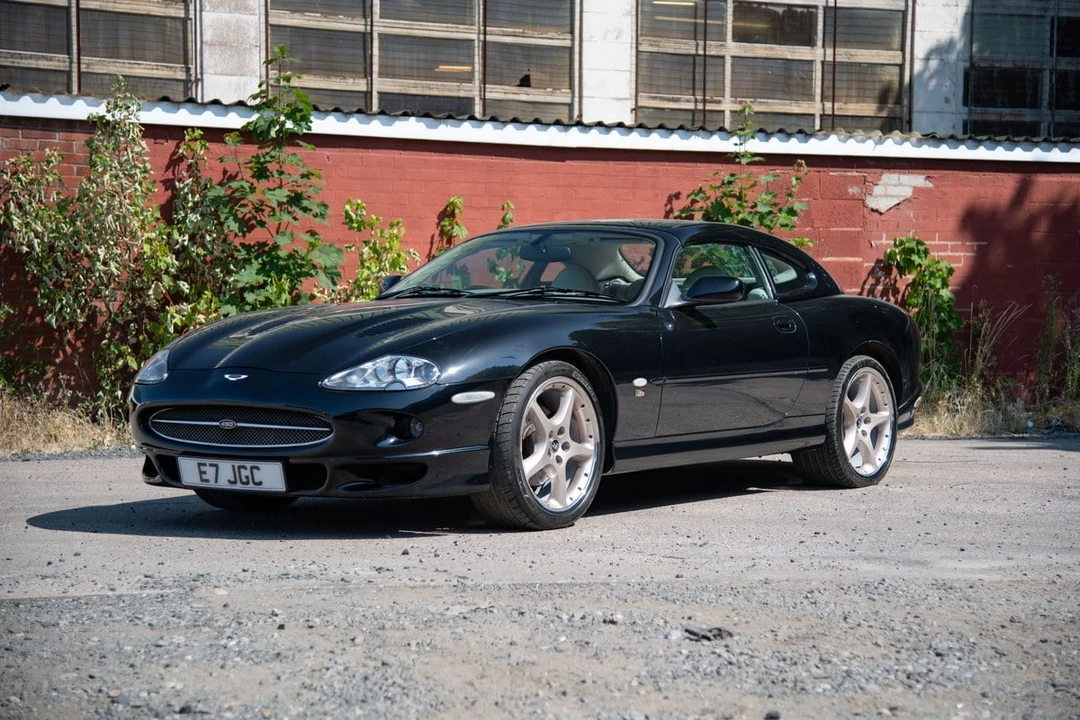 2000 Jaguar X100 XKR - Image 24 of 30