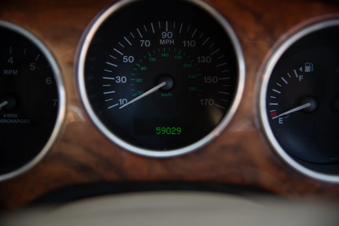 2000 Jaguar X100 XKR - Image 29 of 30