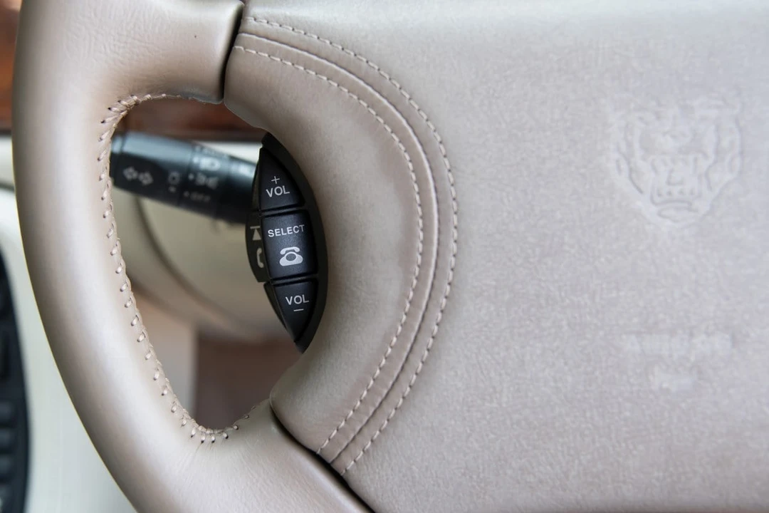 2000 Jaguar X100 XKR - Image 30 of 30