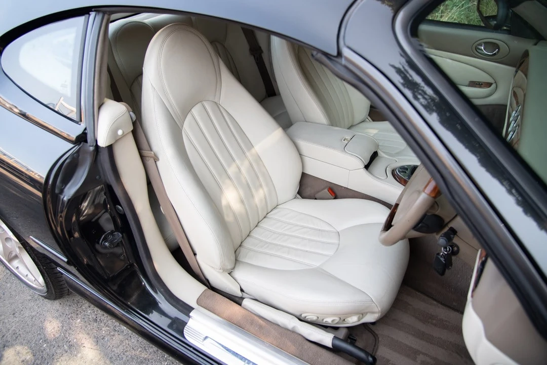 2000 Jaguar X100 XKR - Image 6 of 30