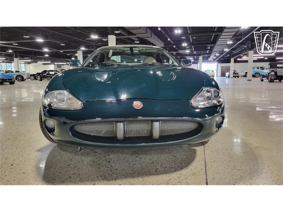2000 Jaguar X100 XKR - Image 3 of 31