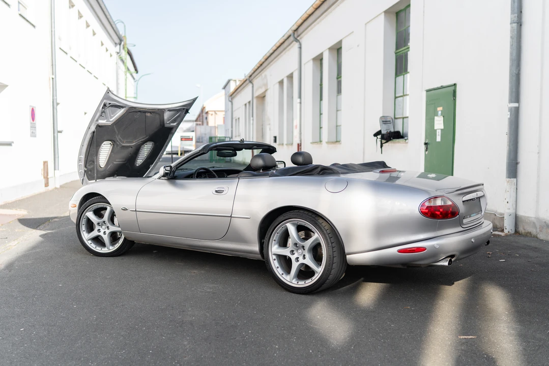 2000 Jaguar X100 XKR - Image 12 of 31