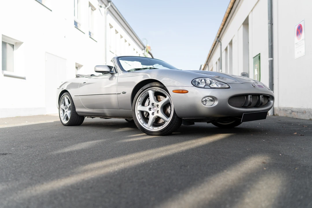 2000 Jaguar X100 XKR - Image 19 of 31