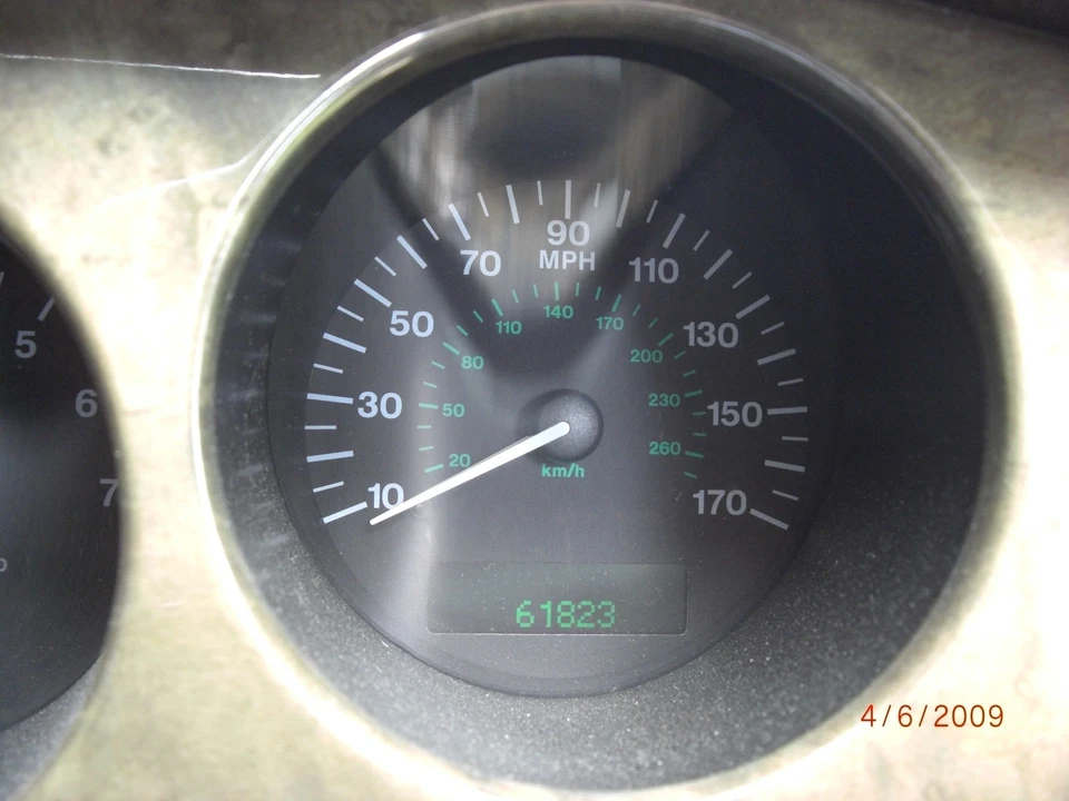 2000 Jaguar X100 XKR - Image 2 of 5