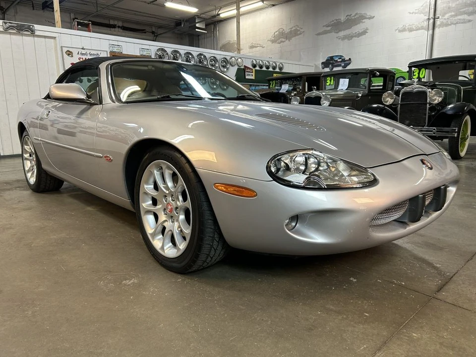 2000 Jaguar X100 XKR - Image 3 of 21