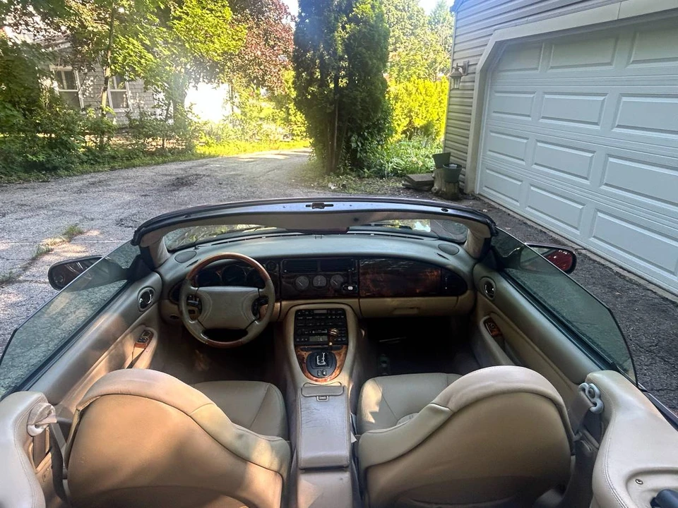 2000 Jaguar X100 XKR - Image 10 of 11