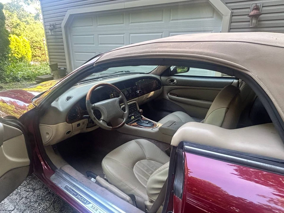 2000 Jaguar X100 XKR - Image 8 of 11