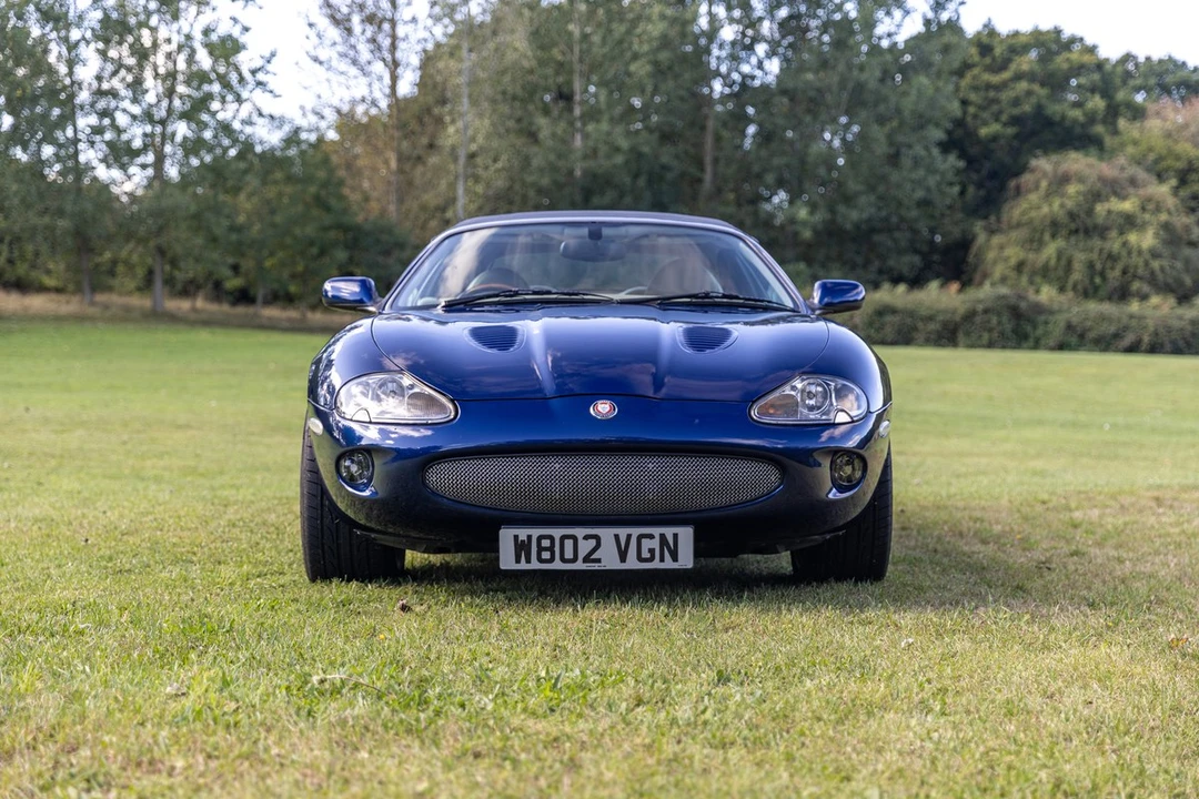 2000 Jaguar X100 XKR - Image 9 of 30