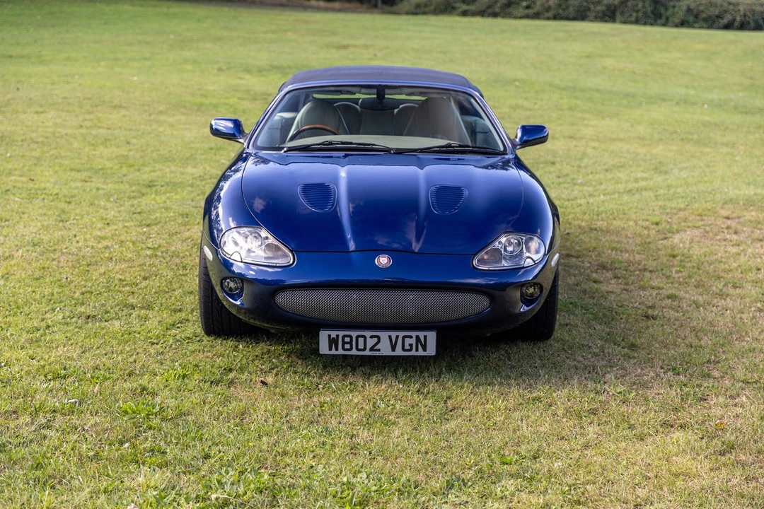 2000 Jaguar X100 XKR - Image 12 of 30