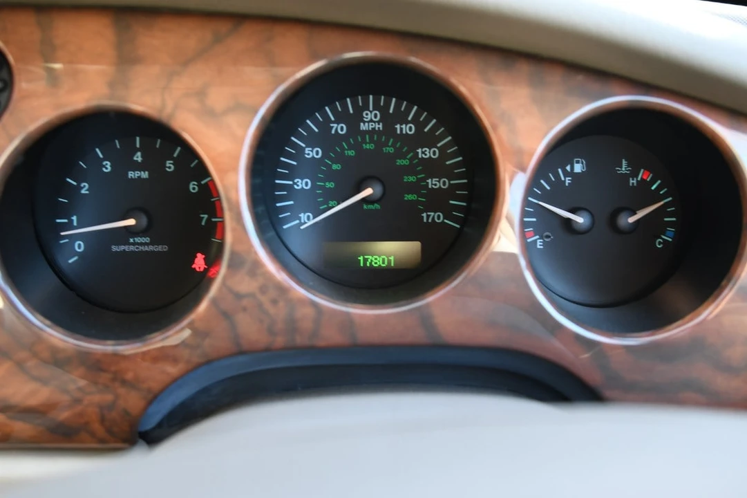 2000 Jaguar X100 XKR - Image 17 of 30