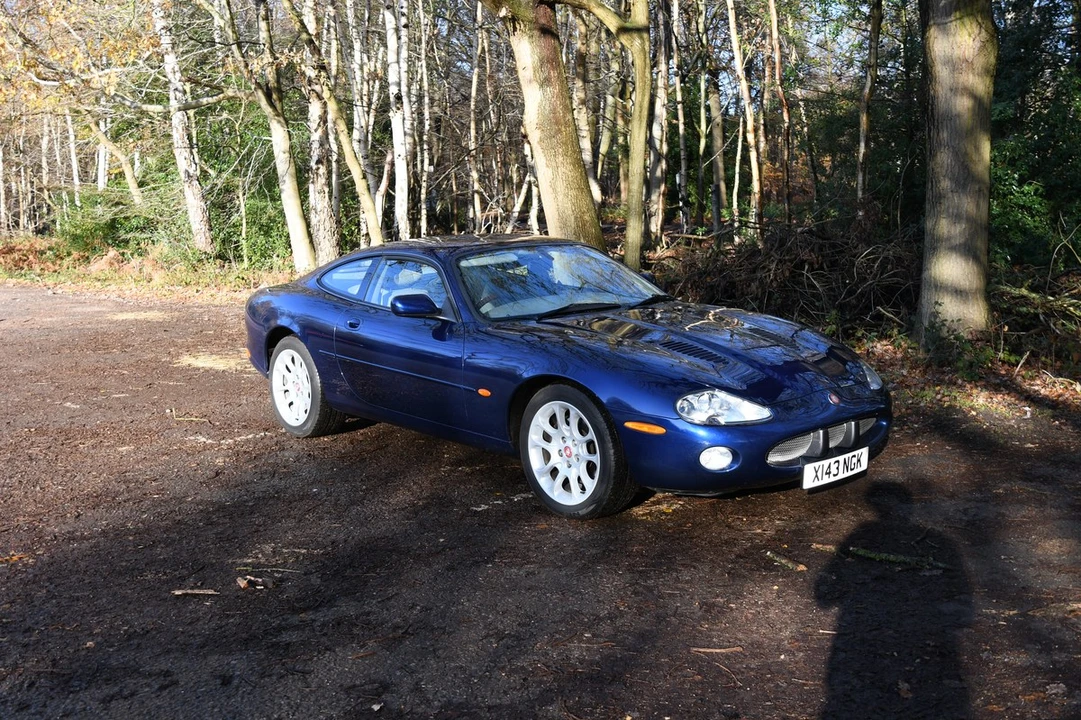 2000 Jaguar X100 XKR - Image 3 of 30