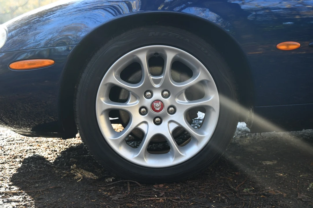 2000 Jaguar X100 XKR - Image 16 of 30