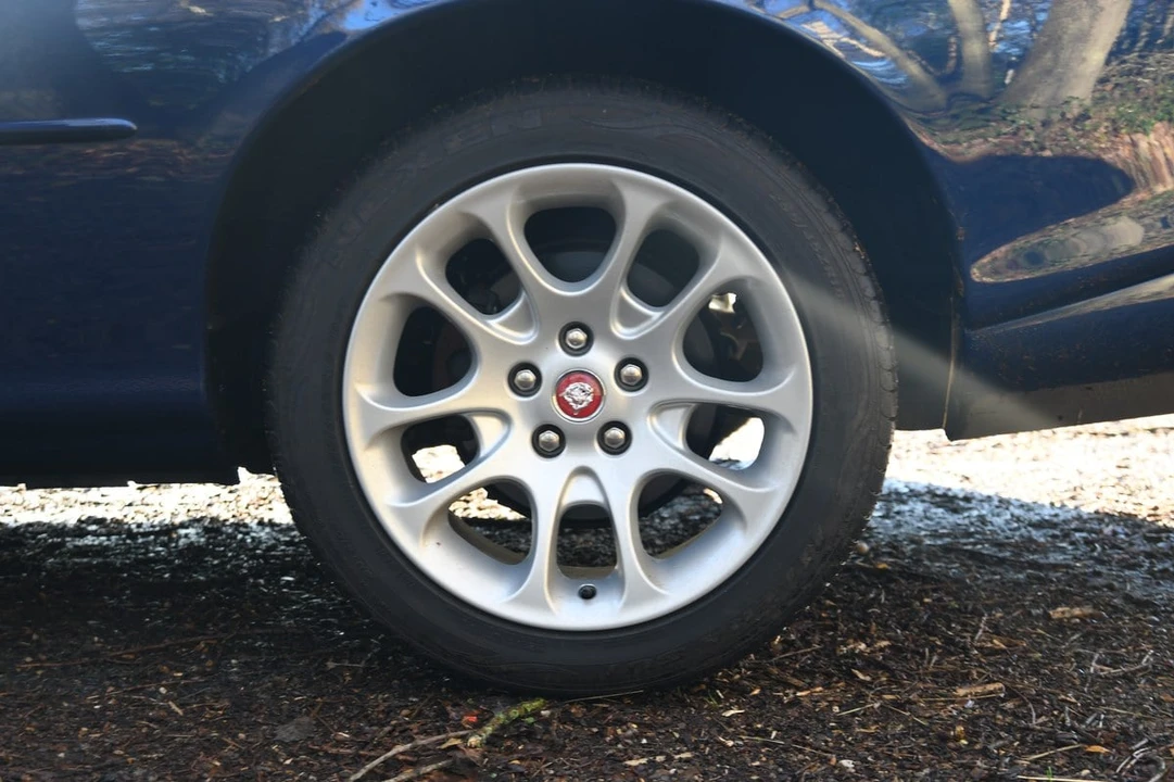 2000 Jaguar X100 XKR - Image 18 of 30