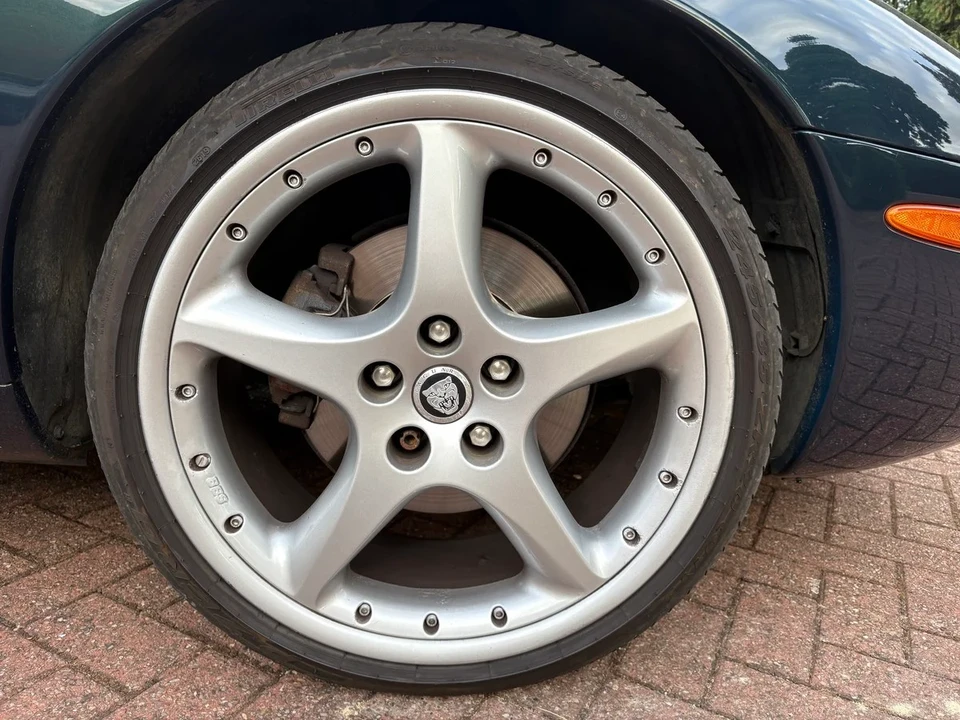 2000 Jaguar X100 XKR - Image 12 of 30