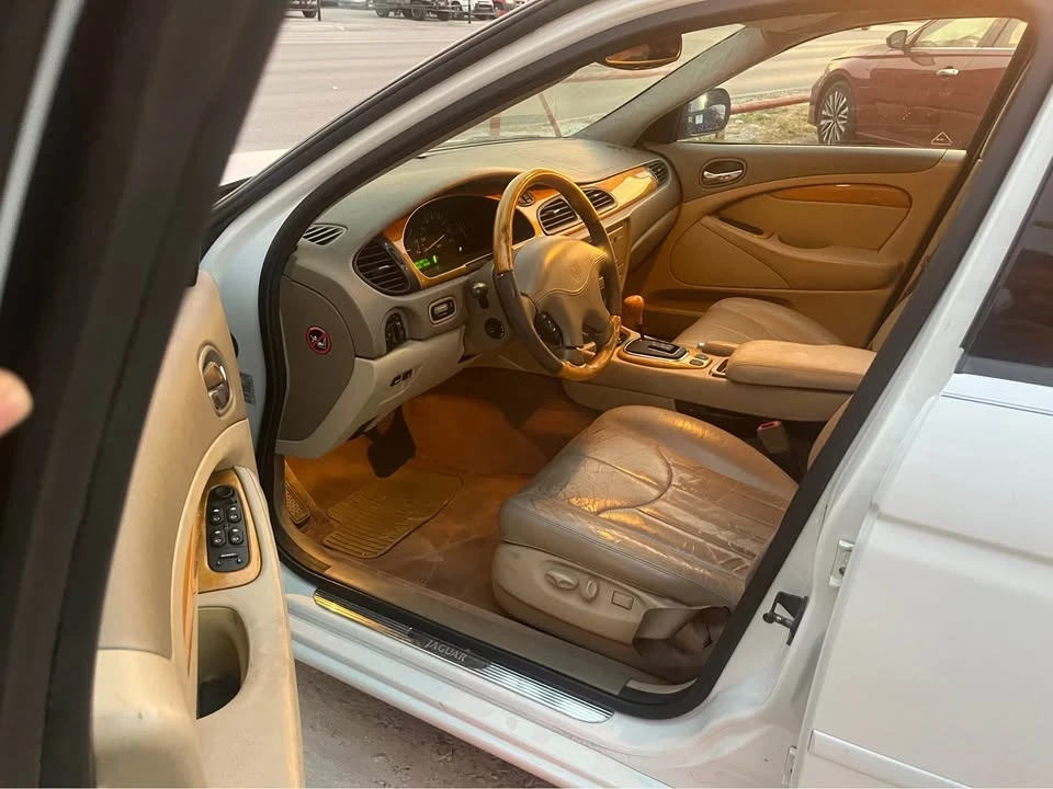 2000 Jaguar S-Type 2nd Gen - Image 12 of 13
