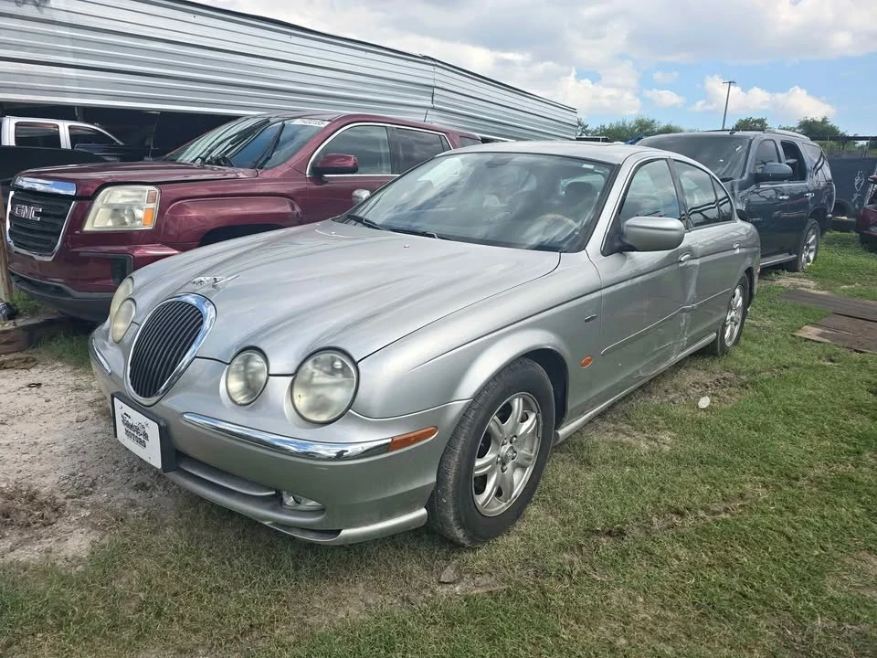 2000 Jaguar S-Type 2nd Gen - Image 2 of 5