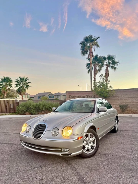 2000 Jaguar S-Type 2nd Gen - Image 1 of 13