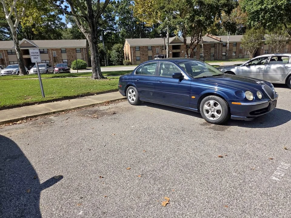 2000 Jaguar S-Type 2nd Gen - Image 1 of 10