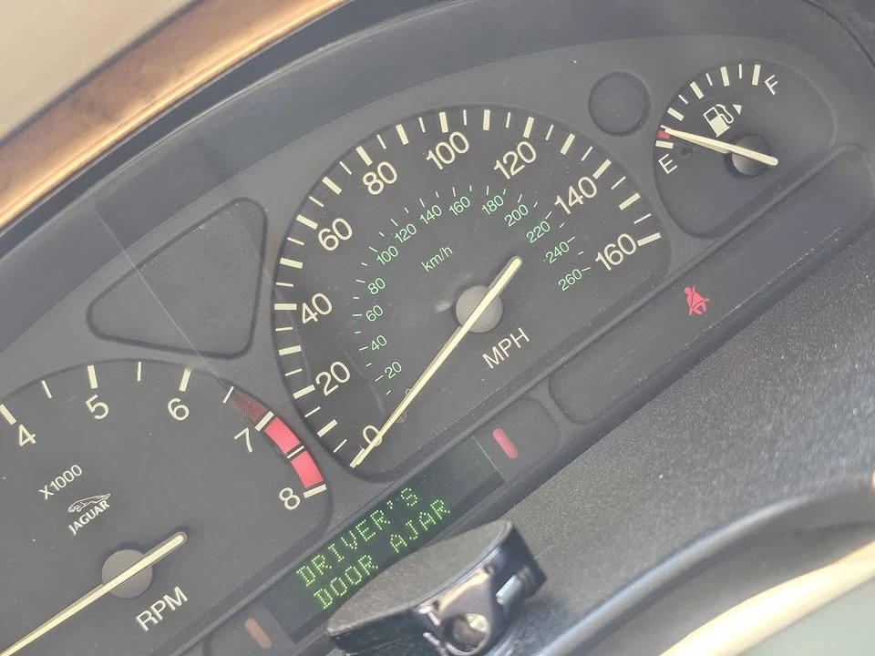2000 Jaguar S-Type 2nd Gen - Image 5 of 9