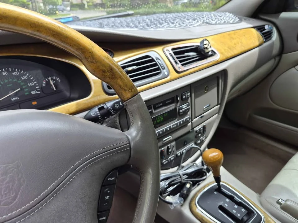 2000 Jaguar S-Type 2nd Gen - Image 10 of 20