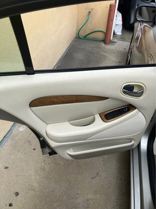 2000 Jaguar S-Type 2nd Gen - Image 10 of 16