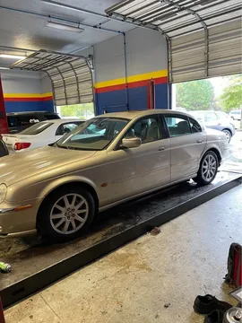 2000 Jaguar S-Type 2nd Gen - Image 2 of 9