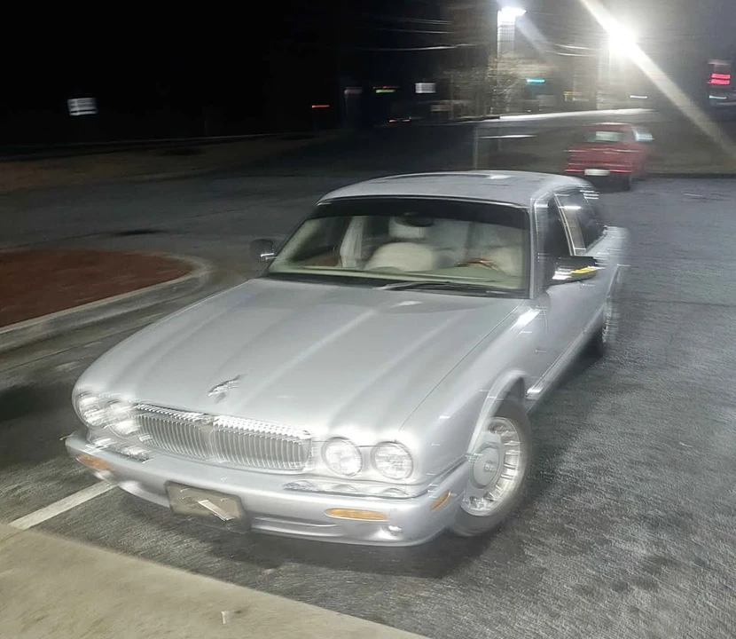 2000 Jaguar X308 XJ - Image 2 of 6