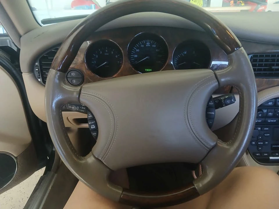 2000 Jaguar X308 XJ - Image 11 of 12