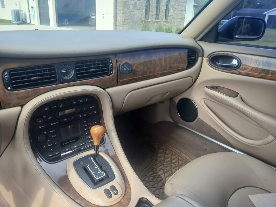 2000 Jaguar X308 XJ - Image 7 of 12