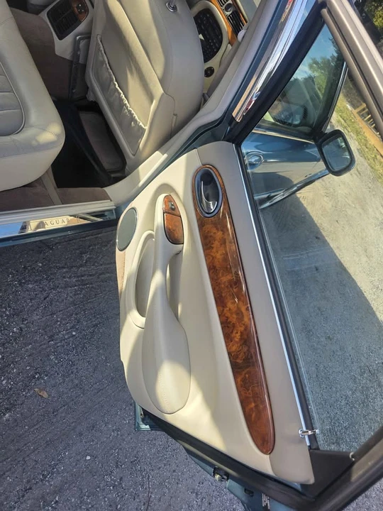 2000 Jaguar X308 XJ - Image 4 of 17