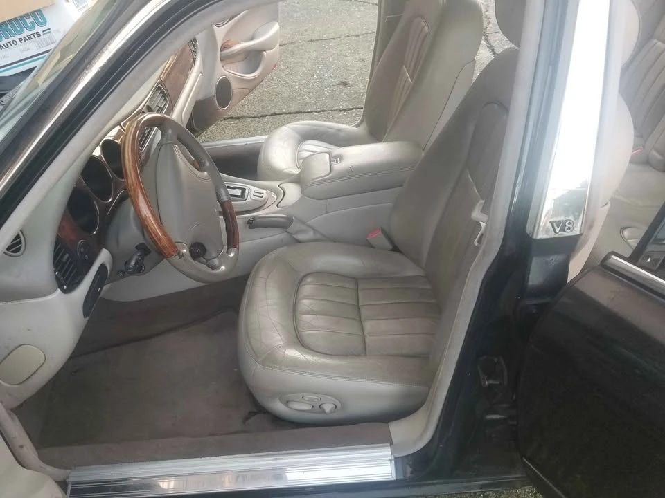 2000 Jaguar X308 XJ - Image 12 of 16