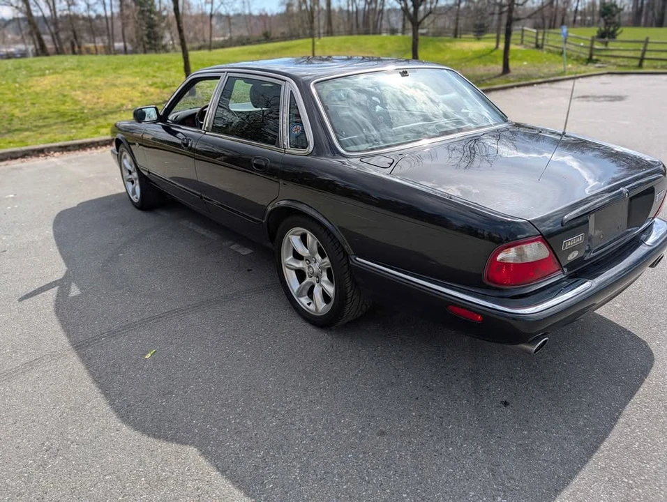 2000 Jaguar X308 XJR - Image 4 of 19