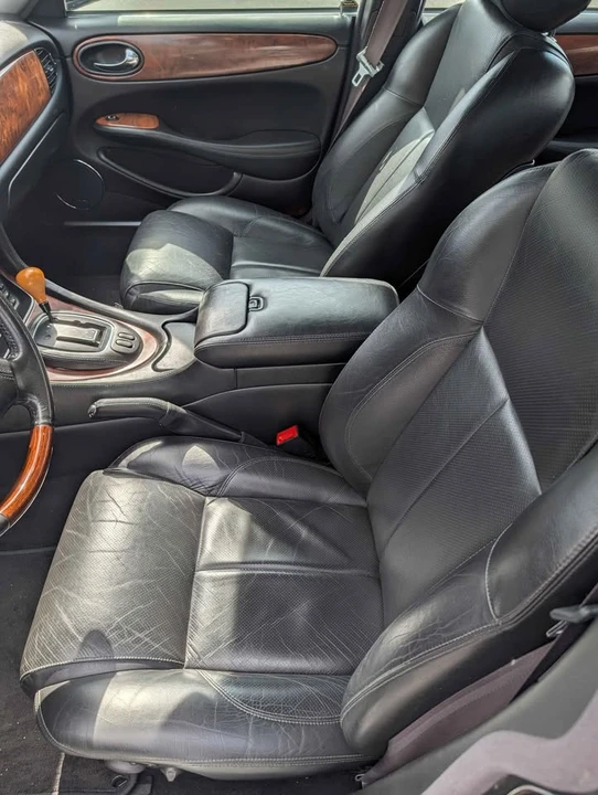 2000 Jaguar X308 XJR - Image 12 of 19