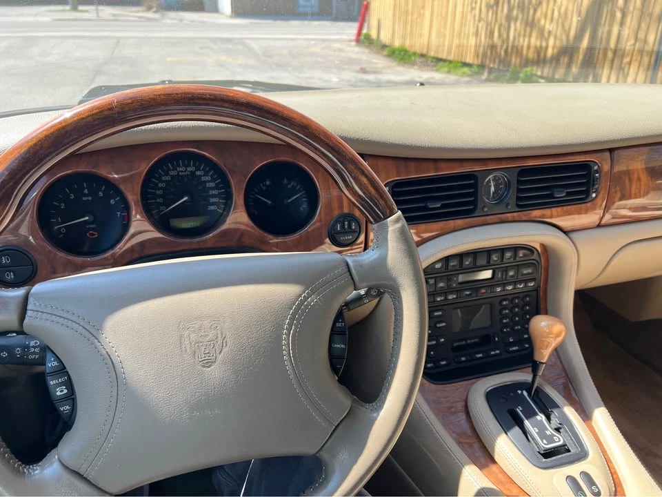 2000 Jaguar X308 XJ - Image 19 of 19