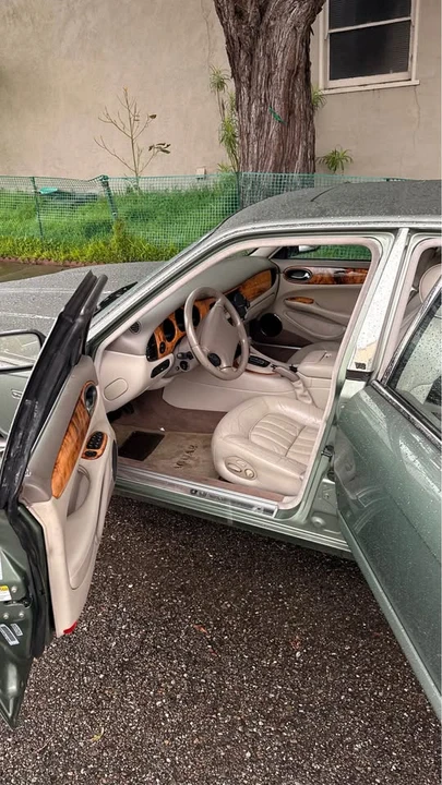 2000 Jaguar X308 XJ - Image 4 of 10