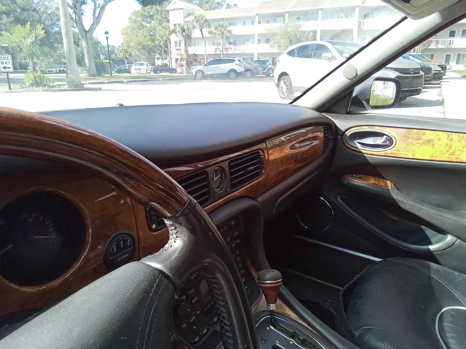 2000 Jaguar X308 XJ - Image 2 of 8