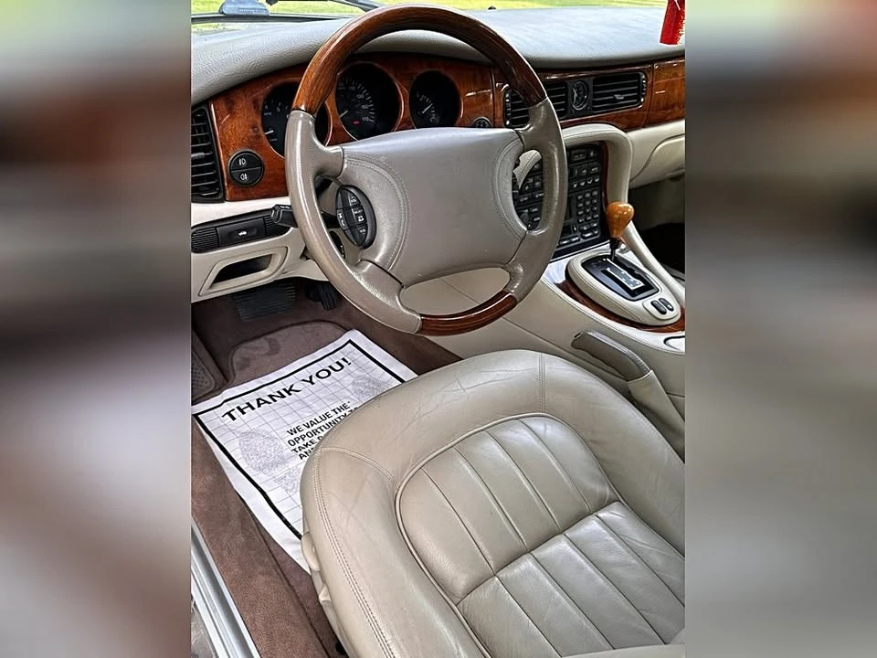 2000 Jaguar X308 XJ - Image 11 of 13