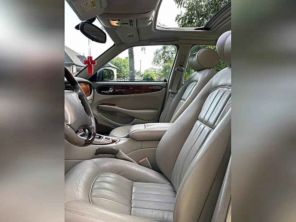 2000 Jaguar X308 XJ - Image 10 of 13