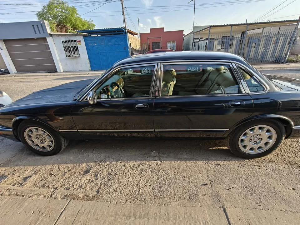 2000 Jaguar X308 XJ - Image 14 of 15