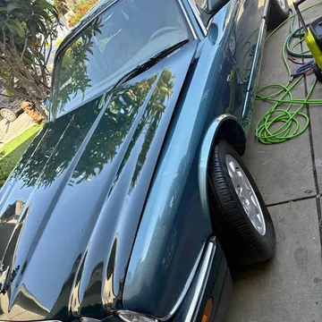 2000 Jaguar XJ8