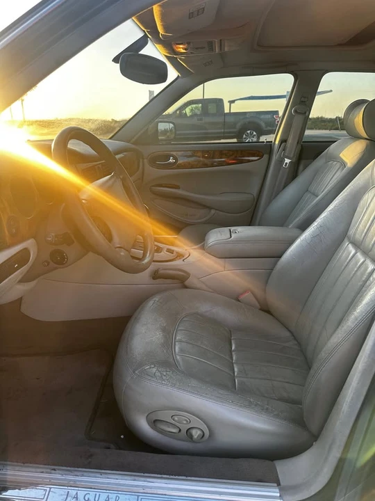 2000 Jaguar X308 XJ - Image 9 of 14