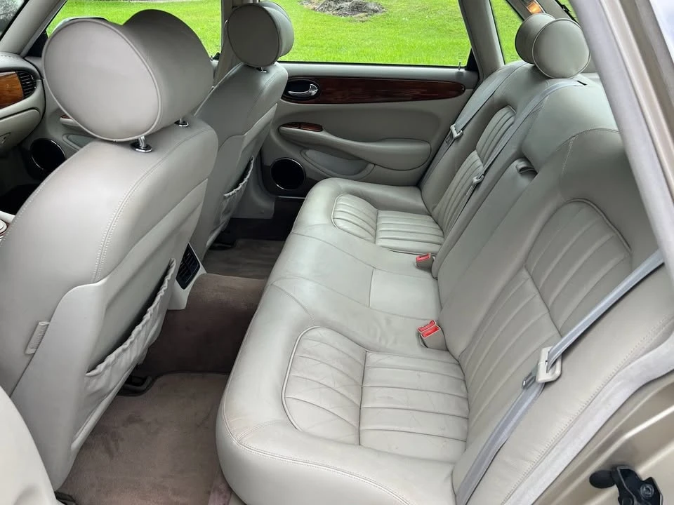 2000 Jaguar X308 XJ - Image 10 of 18