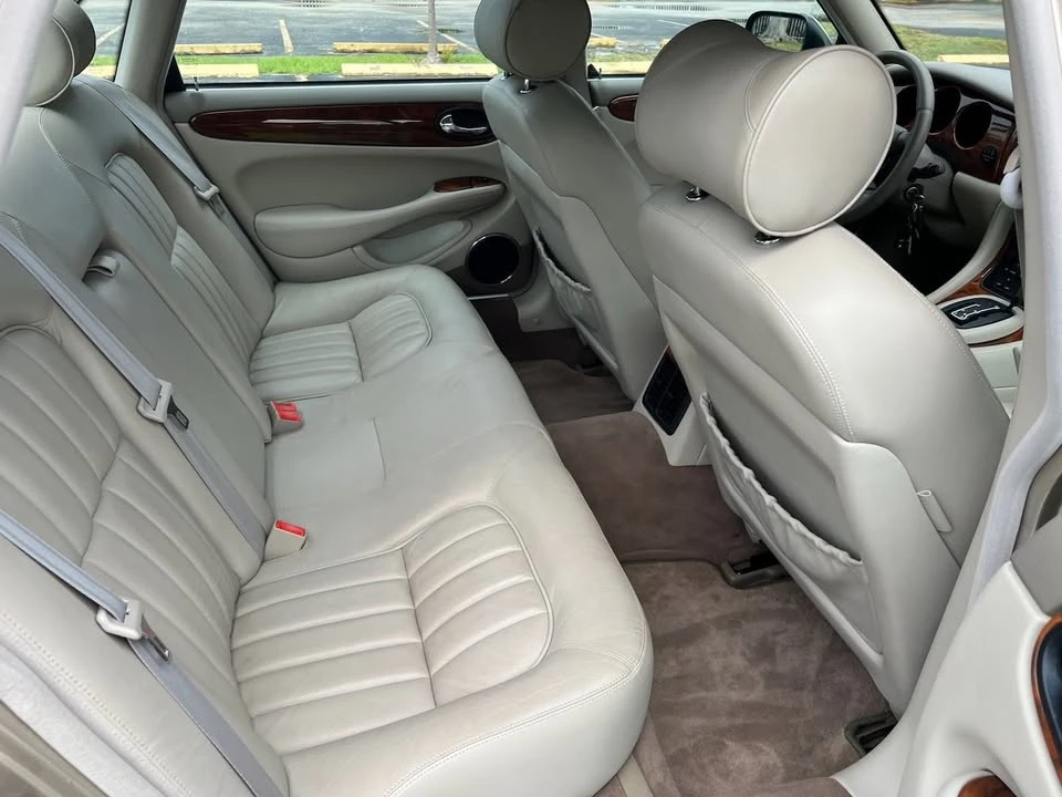 2000 Jaguar X308 XJ - Image 11 of 18