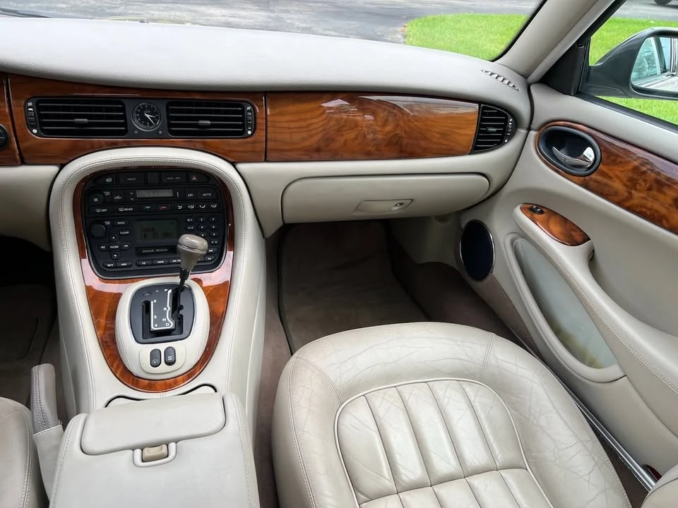 2000 Jaguar X308 XJ - Image 14 of 18