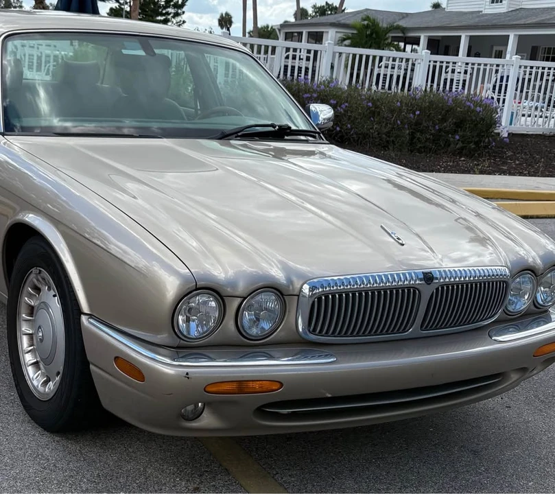 2000 Jaguar X308 XJ - Image 3 of 10