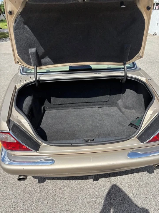 2000 Jaguar X308 XJ - Image 9 of 10