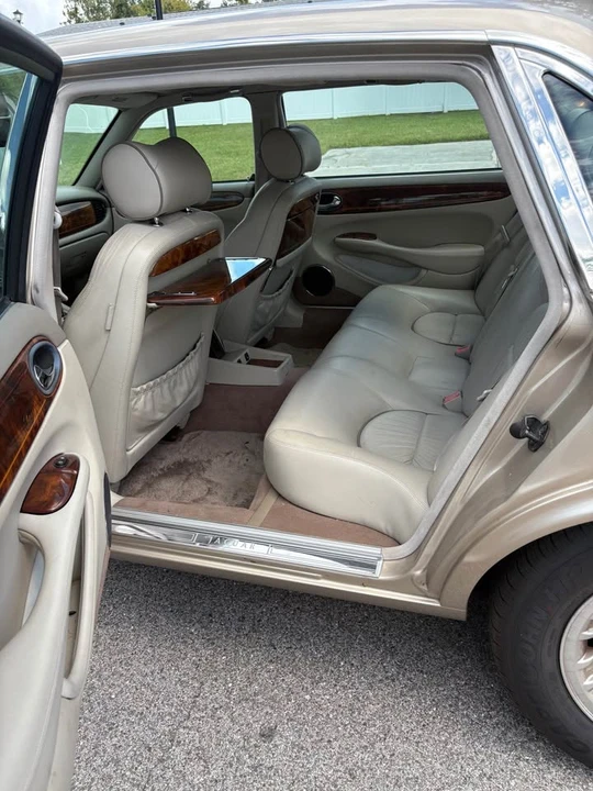 2000 Jaguar X308 XJ - Image 8 of 10